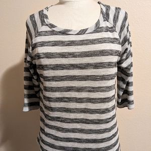 Women's sweater